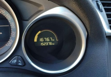 DS 4 I 2014 Citroen DS4 Citroen DS4 2.0 BlueHDi SoChic SampS 2.0 Diesel 150KM, zdjęcie 28