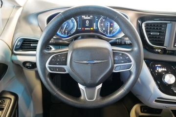 Chrysler Pacifica II 2020 Chrysler Pacifica Touring L 3.6L Pentastar V6 287KM StowN Go S Kamera 7os, zdjęcie 21