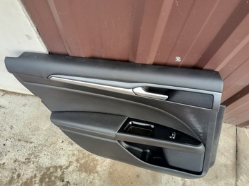 Обшивка двери Mondeo mk5 ЛЕВАЯ ЗАДНЯЯ ЕВРОПА В КОМПЛЕКТЕ