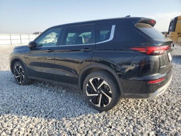Mitsubishi Outlander III 2023 Mitsubishi Outlander 2023 MITSUBISHI OUTLANDER SE 2.5 Benzyna 181KM, zdjęcie 2
