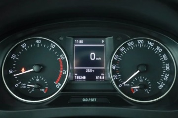 Skoda Rapid II Spaceback 1.2 TSI 90KM 2015 Skoda Rapid Spaceback 1.2 TSI, DSG, Xenon, Klima, zdjęcie 6