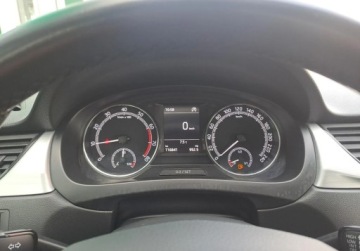 Skoda Rapid II Liftback Facelifting 1.0 TSI 110KM 2017 Skoda RAPID 1.0 TSI 110KM Salon PL ASO Benzyna 110KM, zdjęcie 14