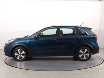 Kia Niro I Crossover 1.6 GDi Hybrid 141KM 2017 Kia Niro Hybrid, Salon Polska, Serwis ASO, zdjęcie 2