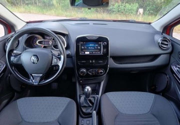 Renault Clio IV Hatchback 5d ENERGY TCe 99g 90KM 2014 Renault Clio Renault Clio TCe 90 Limited Benzyna 90KM, zdjęcie 28
