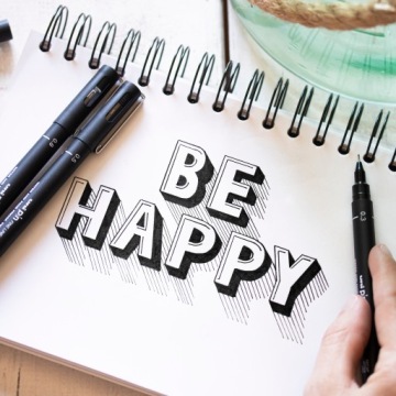 Набор для рисования Туба ПИН-200 с 9 линерами разной толщины.