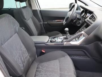 Peugeot 3008 I Crossover 2.0 HDI 150KM 2010 Peugeot 3008 2.0 HDi, Navi, Klima, Klimatronic, zdjęcie 8