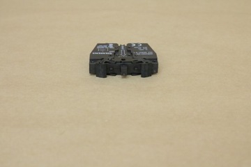 SIEMENS 3SB3403-0D Вспомогательный контакт
