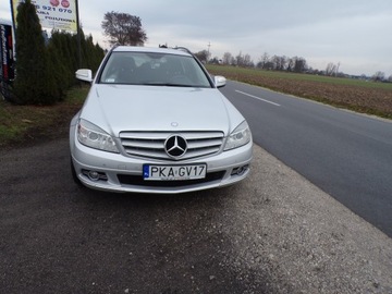Mercedes Klasa C W204 Kombi T204 2.2 200 CDI 136KM 2008 MERCEDES C-KLASA 2.2 CDI ZAMIANA