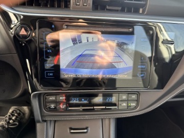 Toyota Corolla XI Sedan Facelifting 1,6 Valvematic 132KM 2018 Toyota Corolla 1.6 Premium MS EU6 Seria E16 (2012-, zdjęcie 15