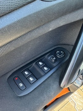 Peugeot 308 II SW Facelifting 1.5 BlueHDI 130KM 2019 Peugeot 308 SW 1.5 130KM 2019r homologacja na ciężarowy, zdjęcie 12