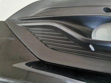 Решетка переднего бампера FORD Focus MK-4 ST левая 804.