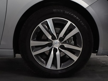 Peugeot 308 II Hatchback Facelifting 1.2 PureTech 110KM 2021 Peugeot 308 1.2 PureTech, Navi, Klima, zdjęcie 14