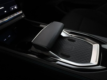 Renault Austral 1.2  E-Tech Full Hybrid 200KM 2024 Renault Austral FV23% HEV full LED navi klima auto, zdjęcie 31