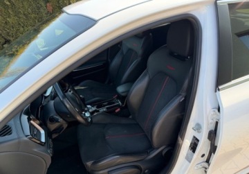 Kia Ceed III GT 1.6 T-GDI 204KM 2019 Kia Ceed GT 1,6T 204KM Virtual LED Serwis Bezwypadkowy Dla wymagajacych, zdjęcie 24