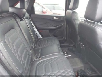 Ford Escape III 2023 Ford Escape FORD ESCAPE PLATINUM 2.0 Benzyna 250KM, zdjęcie 9