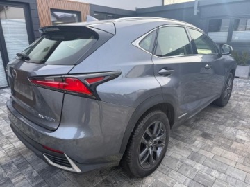 Lexus NX I SUV Facelifting 300h 197KM 2018 Lexus NX300H 2.5 benzyna hybrid 197KM 2018r Możliwość transportu pod dom, zdjęcie 12