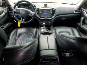 Maserati Ghibli III 2015 Maserati Ghibli 2015. 3.0 Benzyna 345KM, zdjęcie 8