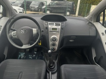 Toyota Yaris II Hatchback 5d 1.0 VVT-i 69KM 2006 Toyota Yaris Raty Zamiana Gwarancja zadbana zdrowa, zdjęcie 9