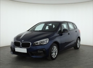 BMW Seria 2 F22-F23-F45-F46 Coupe Facelifting 218d 150KM 2020 BMW 2 Active Tourer 218d Active Tourer, zdjęcie 1