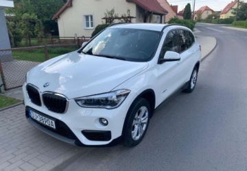 BMW X1 F48 Crossover sDrive18d 150KM 2017 BMW X1 BMW X 1 Salon Polska Bardzo zadbane 2.0 Diesel 150KM, zdjęcie 4