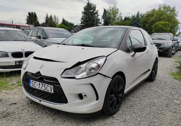 DS 3 2014 Citroen DS3 2014r, 1.2 Benzyna. Uszkodzony przod. Jezdzi 1.2 Benzyna, zdjęcie 1