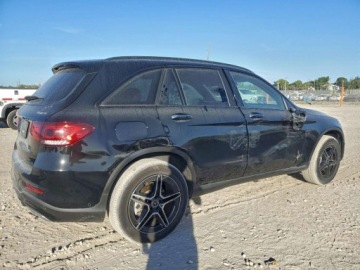 Mercedes GLC C253 2021 Mercedes-Benz GLC 300 4Matic 2021 2.0 Benzyna 255KM, zdjęcie 3