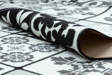 Противоскользящие прорезиненные полозья, современный, черный/золотой, ширина 80 см.