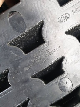 KIA VENGA MASKA MŘÍŽKA 863501P500