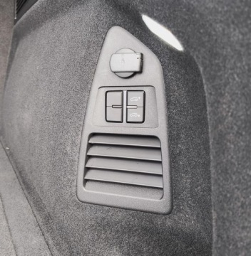 Volkswagen Touareg III SUV Facelifting 3.0 V6 TDI 286KM 2024 Volkswagen Touareg 3.0 V6 TDI 285KM 4Mot. Elegance, zdjęcie 27