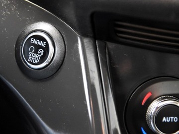 Ford Escape III 2016 Ford Escape 2.0 Benzyna Panorama Kamera cofania Titanium 2.0 Benzyna 241KM, zdjęcie 22