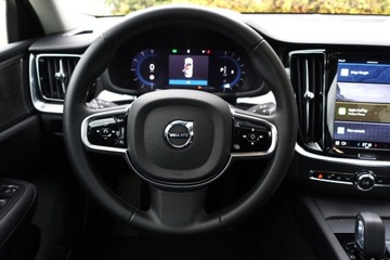 Volvo S60 III Sedan Facelifting 2.0 B5 250KM 2024 Volvo S60 Bezwypadek B5 AWD UltimateDark Kamera360 ACC R-Design FV23, zdjęcie 11