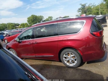 Chrysler Pacifica II 2019 Chrysler Pacifica Limited 2019 3.6 Benzyna 287KM, zdjęcie 1