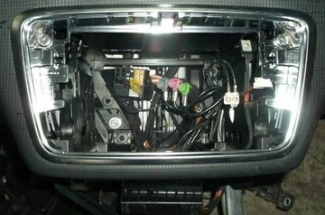 MERCEDES A W176 RÁMEČEK NAVIGACE