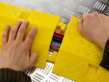 ЗАЩИТНЫЙ ПЭ ПОРОГ КАБЕЛЯ РАБОТАЮЩИЙ ПОРОГ НАКЛАДКА КРЫШКА КАБЕЛЯ ЖЕЛТЫЙ ДО 6 ТОНН