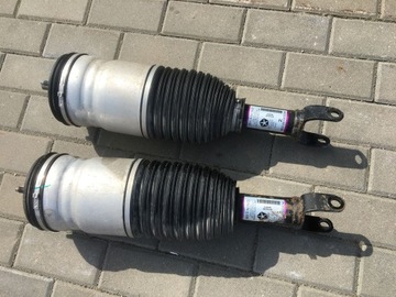 DODGE RAM 5.7 1500 V 19< TLUMIČ PŘEDNÍ PRAVÝ 68260910AD