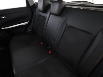 Suzuki Vitara III SUV 1.4 BOOSTERJET 140KM 2017 Suzuki Vitara skóra/alcantara navi klima auto, zdjęcie 16