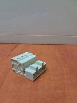 Wtyk 1-przewodowy MCS MIDI 4-bieg 2,5 mm² szary raster 5 mm 721-604 WAGO