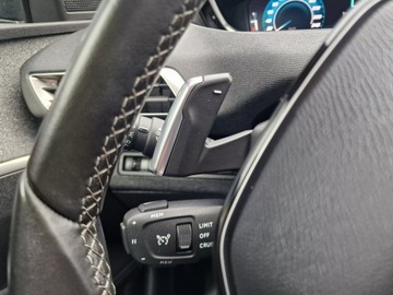 Peugeot 3008 II Plug-In Hybrid Facelifting 1.6 HYBRID 225KM 2023 Peugeot 3008 hybrid, zdjęcie 33