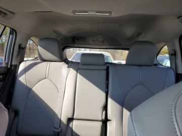 Toyota Highlander III 2022 Toyota Highlander 2022, 3.5L, 4x4, od ubezpieczalni 3.5 Benzyna 295KM, zdjęcie 8