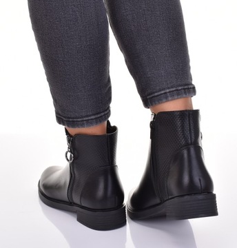 Женские кожа