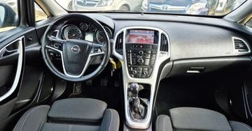 Opel Astra J Sports Tourer 1.4 Turbo ECOTEC 120KM 2011 Opel Astra BENZYNA NAWIGACJA sportowe fotele super okazja polecamy, zdjęcie 35
