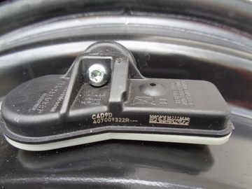 RÁFKY 15' RENAULT TWINGO III + ČIDLA ET38 ET36