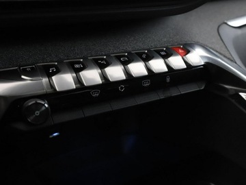 Peugeot 3008 II Crossover 1.5 BlueHDI 130KM 2018 Peugeot 3008 GT-Line panorama virtual navi PDC, zdjęcie 29