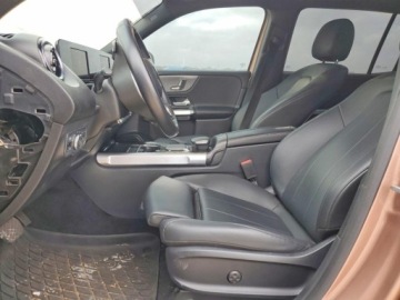 Mercedes GLB 2023 Mercedes-Benz GLB 2023 MERCEDES BENZ GLB 250 4MATIC 2.0 Benzyna 221KM, zdjęcie 7