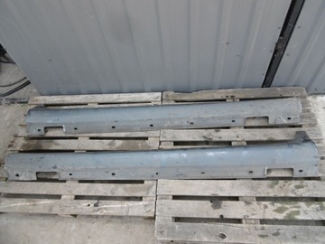 MERCEDES CLS W218 LISTWA PROGOWA PRAWA AMG