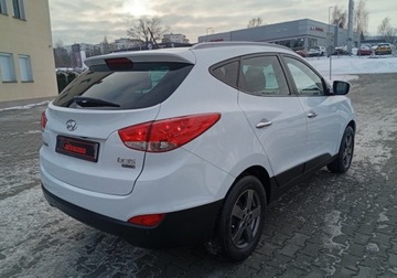 Hyundai ix35 SUV R 2.0 CRDi 136KM 2010 Hyundai ix35 Zarejestrowany - 2,0 - 136 KM 2.0 Diesel 136KM, zdjęcie 7