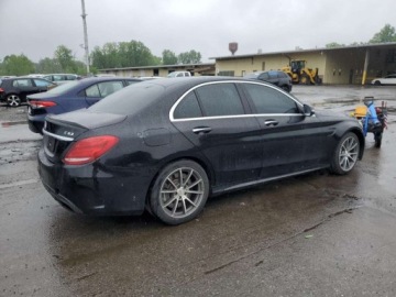 Mercedes Klasa C W205 2018 Mercedes-Benz Klasa C 63 AMG 2018 6.3l 6.3 Benzyna 469KM, zdjęcie 3