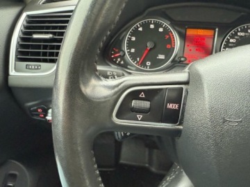 Audi Q5 I SUV 3.2 FSI 270KM 2010 Audi Q5 3.2 FSI S-TRONIC QUATTRO AUTOMAT SKORY XENONY GRZANE FOTELE PANORA, zdjęcie 17