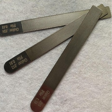 Инструмент для ремонта струнных инструментов.