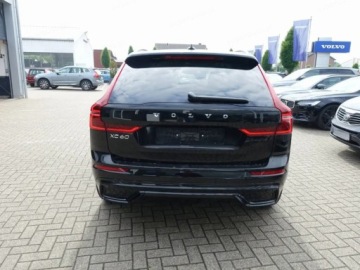 Volvo XC60 II Crossover Plug-in Facelifting 2025 2.0 T8 Plug-in hybrid 455KM 2026 VOLVO XC60 T8 Plug-In Hybrid AWD Plus Dark Suv 2.0 (455KM) 2026, zdjęcie 1